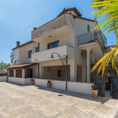 Apartments Residence Radovan 1 * Porec