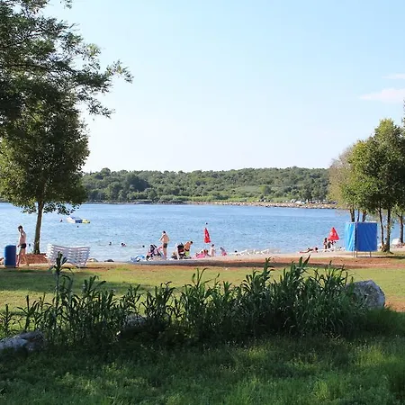 Апартаменты Radovan 1