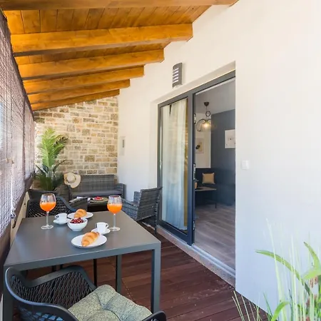 Apartment Apartments Residence Radovan 1